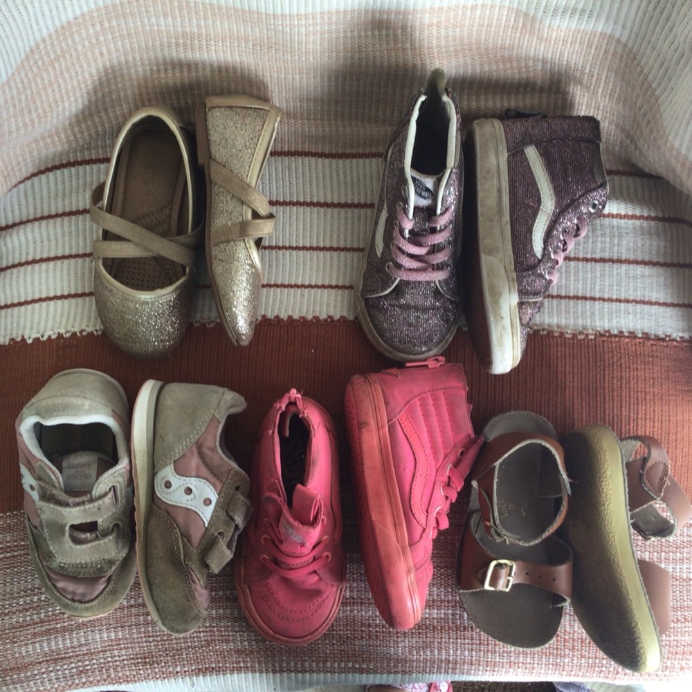 Bundle of size 7 sneakers and sandals